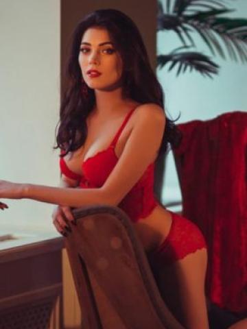 Ясмина Топ Блондинка фото 3